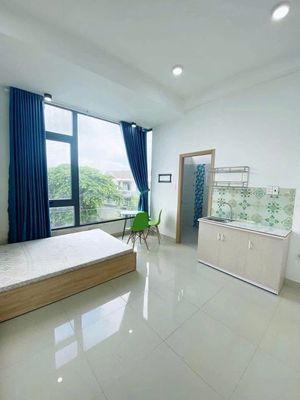 Cash super near Wong 2, 4 Thủ Đức fall, pushing enough furniture