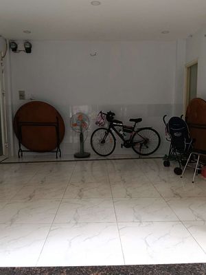 front of Tang ground for renting Hồng Lạc 0110 tb