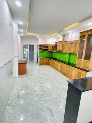 Rent a Hiền Vương 4 x 20 M cast Five bedrooms, five toilets.