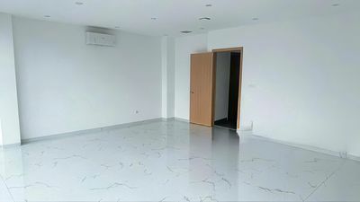 renting the building 120 fronts Nguyễn Xí – Bình Thạnh vault + 7 stories