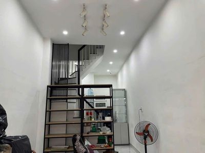 County 1, alley, 1 ground 1 floor, 3 bedroom 2 v.