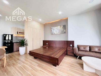 apartment one luxury bedroom in the center of the 6th district is 100% new, full interior.