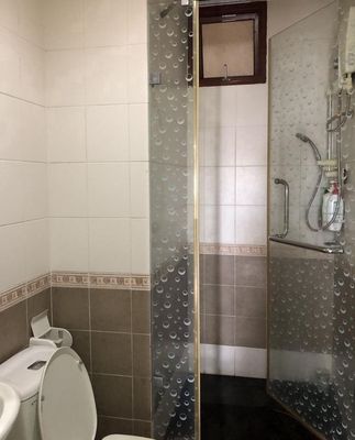 To rent Chung cư Khang Phú 78 M2. Two bedrooms, two bathrooms. The price for renting 9 million a month.