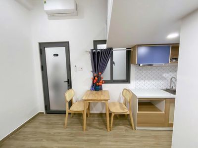 Nice room - kv Hồ Văn Huê near University of China Sen