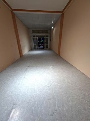 4 meters Lạc Long Quân, 3rd floor bedroom, 4 x20 meters, 15 million
