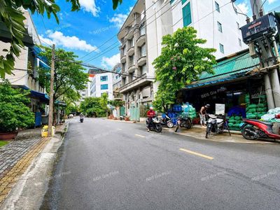 Rent a 34th Street New Guinea 6 x 20 meters, 560 meters-30 million