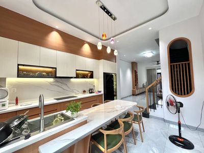 Hot home makes the family office apartment at good price