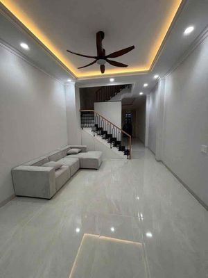 Long live the city's four bedrooms. Five toilets, alleyways, Thủ Đức blessings.