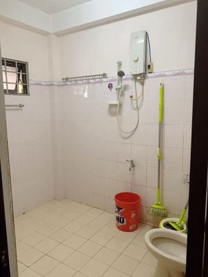 Bà Hạt alley, 3 floor st, 3 bedroom 3 toilets, 4 x8 meters, 12 million