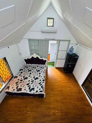 Rent an 8-Two-Federage Room, no sleep-in-the-book furniture.