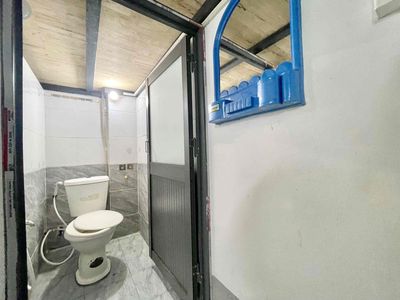 20 square feet of air elevator.