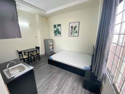 studio full interior, super window - Nguyễn Trọng Tuyển, Phú Nhuận