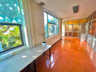 Rent room.