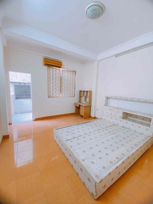 The room has a cheap balcony. Three million and a half.