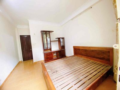 The room has a cheap balcony. Three million and a half.