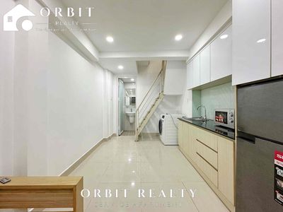 1 st 1 st 1st floor 2 2 toilets in the heart of District 1 3 . Hai Bà Trưng
