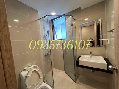 Rent apartment 2 to sleep in a bathroom. near the Home Park