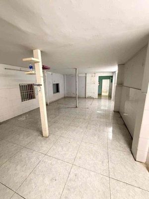 Rent the entire area: 5,5 x17 meters 4 bedroom 2 Phan Xích Long-2 toilet 2, bedroom 2