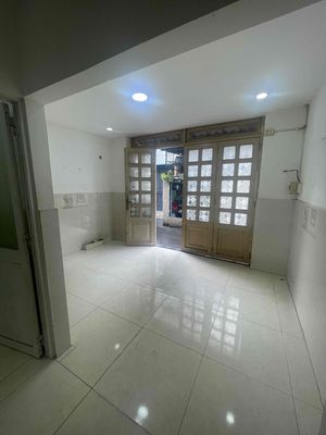 Lương Ngọc Quyến front house. Two bedrooms. A bathroom near Gò Vấp.