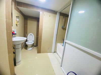 The entire Lu Lu Lu House is only 19 million, 4 x 16 meters, 3 floors, plus 3 bedrooms, 3 toilets.