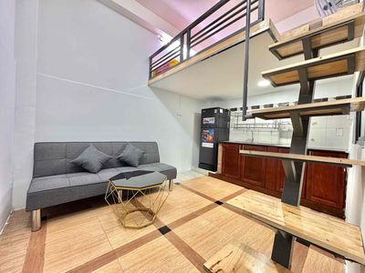 We'll rent room to a nice, cool room. It's easy to walk.