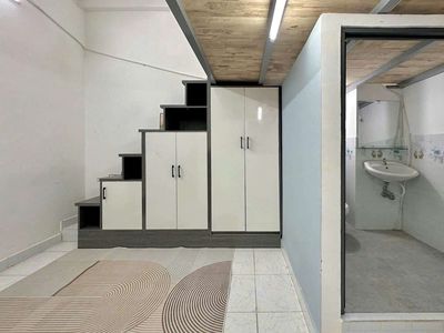 Cheap room, newly built four zqz2 blocks near the flight queen of District 11
