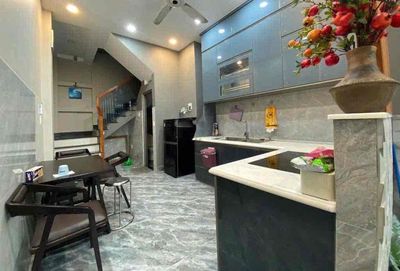 Beautiful new home nc nup Hẻm 656 Quang Trung (1911)