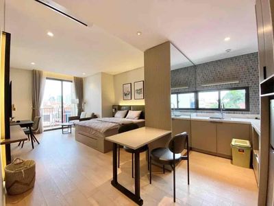 The deluxe kitchen house full of comfortable furniture right here in Pea