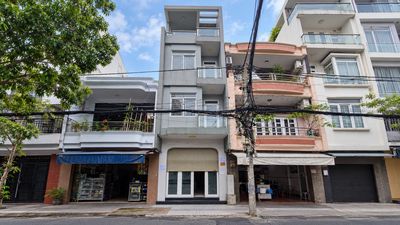 Let's rent the whole place - Bàu Cát 3 Front 4 x 15 m / 5 bedrooms 25 million a month
