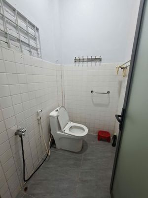 Nguyễn Tiểu La.5 x14 - 1 second floor 2 bedroom 2 alley toilets