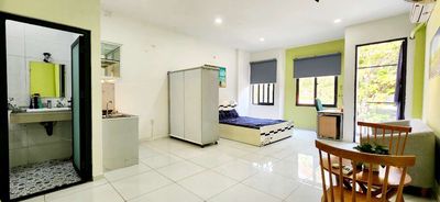 The Real Picture Room, East Dung Long, near the University of Financial Finance,Van