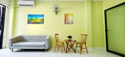 The Real Picture Room, East Dung Long, near the University of Financial Finance,Van
