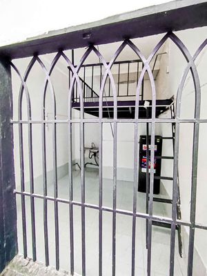 The cheap motel near the University of Sun's Victory, 300 meters from the new market, District 7