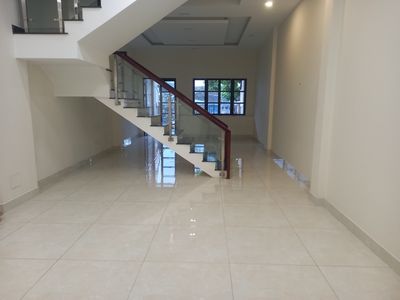 Cityland Park Hills Special 10 x 20 meters - 7th floor bedroom 6 toilets