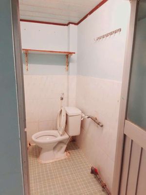 The upper room is wide open, high-level.