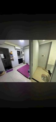 The owner sent the whole house to rent.