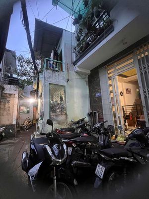 Rent an alley 564 Hưng Phú P9 district 8