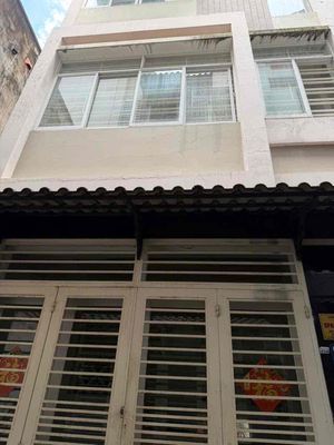 Rent the original house 50 M2 Lê Văn Sỹ from the 3rd floor bedroom