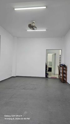 Rent the House 1 st floor 1 5 bedroom 5 toilets 1 furniture Fun