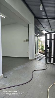 Rent the House 1 st floor 1 5 bedroom 5 toilets 1 furniture Fun