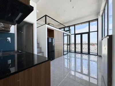 Rent a good balcony studio-- T9/2026.