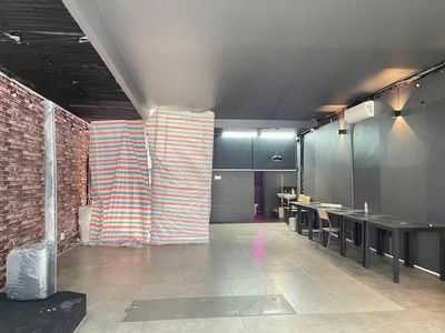 Area 6 x18 meters - Hồ Hảo Hớn Front House, District 1 - Ground, good price