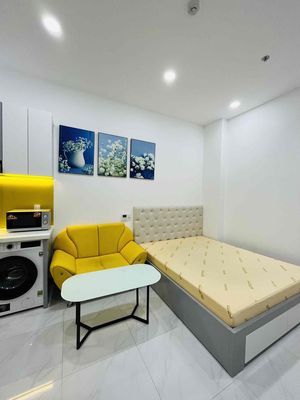Mini-Steve House for Rent Full Seven, near Marge Mart 7th.