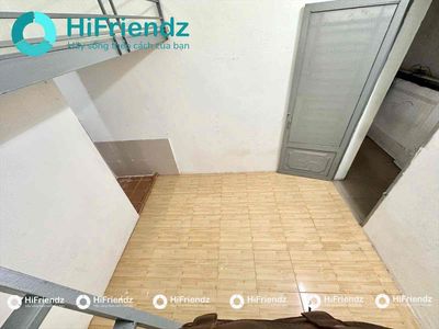 Open a window on Trần Thị Trọng.