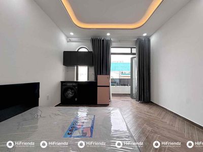 Let's rent the new apartment 100% of the Royal Service department near the Round of Funkylin
