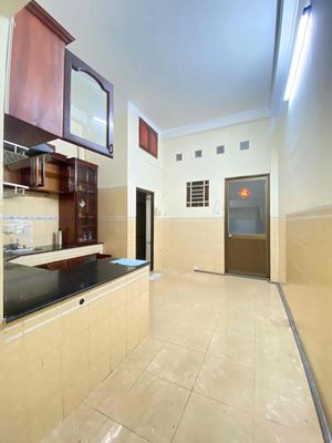 Rent a home on the 6-4 x 18-3 district 161 million right in the park