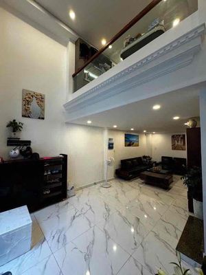 Rent a Hai Bà Trưng Hai Bà Trưng Z.4.3 x 12 meters, 3 studio Full interior, 36 million refrigerators