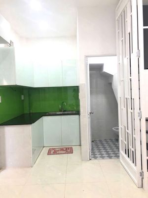 The owner rented two bedrooms in Phú Nhuận for only 10 million