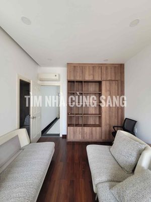Rent 5 floors of furniture near the gigamall violation of the hbc Thủ Đức piece