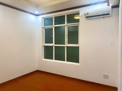 We're renting Hoàng Anh Thanh Bình to the 7th district, where there are 3 bedrooms for 14 million.